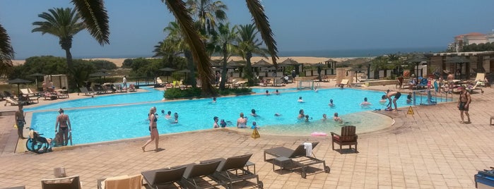Robinson Pool is one of Lugares favoritos de Micha.