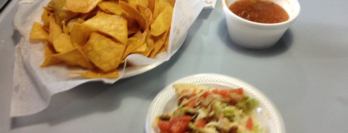El Paisa is one of HEB Places to Eat (Lunch & Dinner).