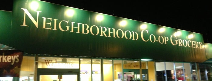 Neighborhood Co-op Grocery is one of Lugares favoritos de Kathy.