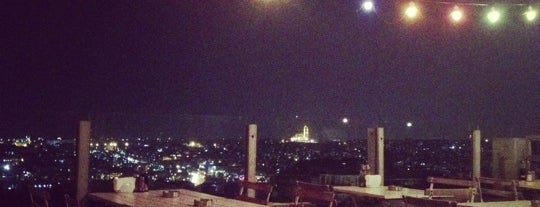 Balkon Bar is one of Favorites in Istanbul.