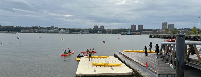 Manhattan Community Boathouse is one of Fun.