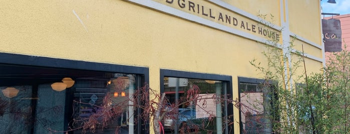 Circa Grill and Ale House is one of Favorite Places in Seattle.