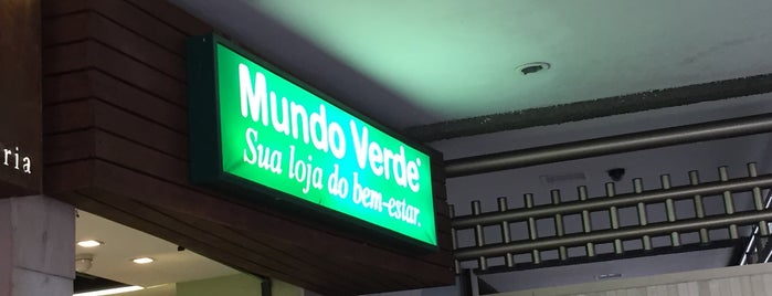 Mundo Verde is one of Comer.