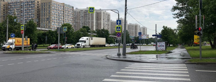 Остановка «Улица Академика Королёва» is one of Surrounding.
