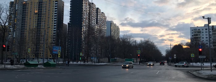 Яхромская улица is one of отдых.