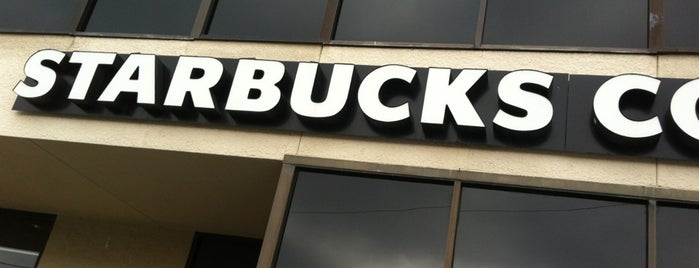 Starbucks is one of Lugares favoritos de Ellis.