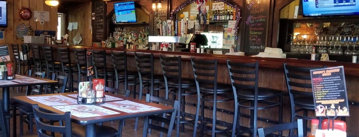 Matsons Bar  and Grill is one of matthew : понравившиеся места.