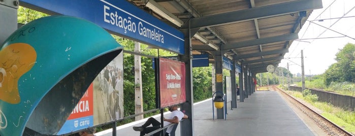 Estação Gameleira is one of Places.