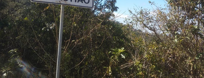 Mirante do Morro São Sebastião is one of Lugares favoritos de Marina.