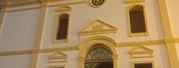 Igreja Matriz de Santa Luzia is one of minha casa.