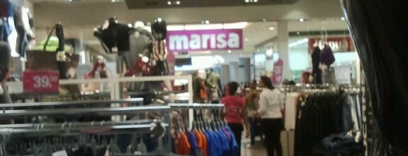 Marisa is one of Shopping Estação BH.