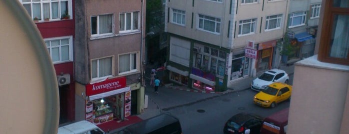 Merhaba Caddesi is one of สถานที่ที่ Deniz ถูกใจ.