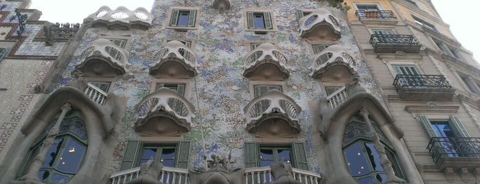 Casa Batlló is one of Barcelona 10/13.