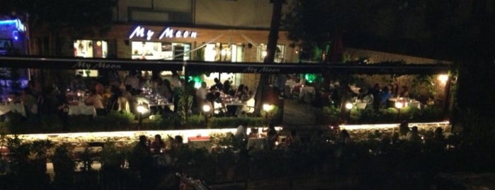 My Moon Restaurant & Cafe is one of Favori.