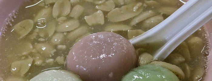 75 Ah Balling Peanut Soup is one of Kit&kafoodle 님이 좋아한 장소.