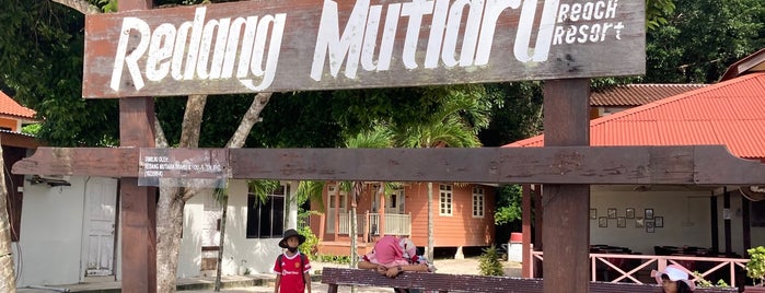 Redang Mutiara Resort is one of Hotels & Resorts #5.