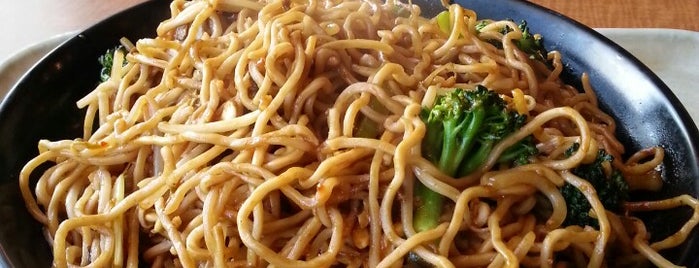 YC'S Mongolian Grill is one of Austinさんのお気に入りスポット.