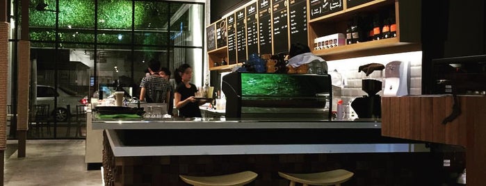 Black Kettle is one of George Town Digital Nomad Cafés.