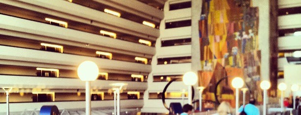 Disney's Contemporary Resort is one of Kindra’s Liked Places.