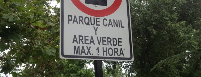 Parque Canil is one of Pedro 님이 좋아한 장소.