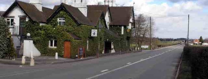 Boars Head Hotel is one of Restaurants.