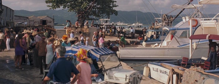 River Bay Fishing Village is one of Live and Let Die (1973).