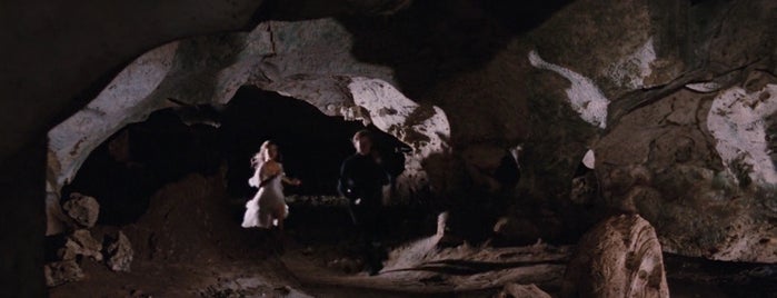 Green Grotto Caves is one of Live and Let Die (1973).