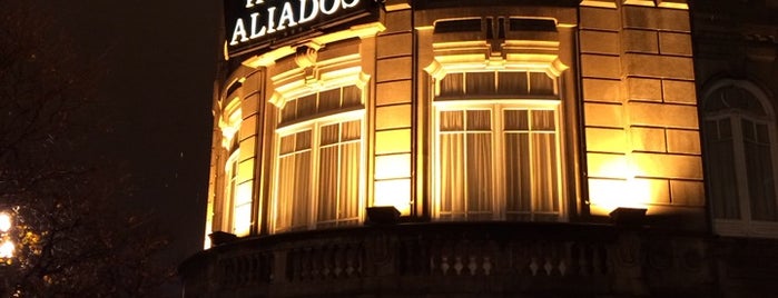 Hotel Aliados is one of Accor.