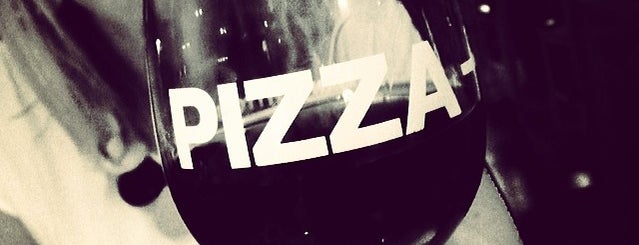 Da Orazio Pizza + Porchetta is one of สถานที่ที่บันทึกไว้ของ Vanessa.