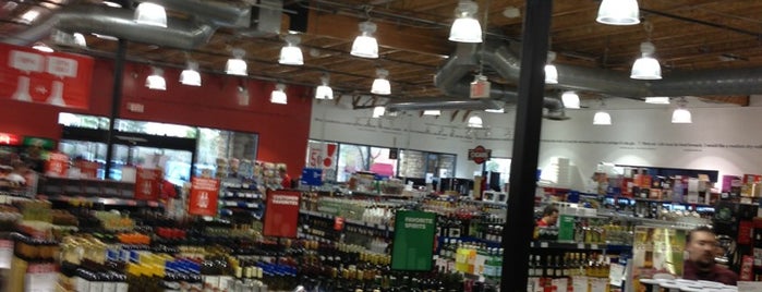 BevMo! is one of Tempat yang Disukai Eve.