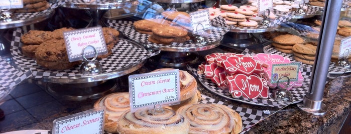 Max's Bakery & Delicatessen is one of Tidbits Vancouver 2.