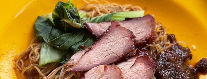 New Rong Liang Ge Cantonese Roasted Duck Double Boiled Soup is one of Singapore Food.