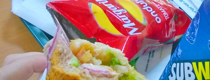 Subway is one of Colombia Places.