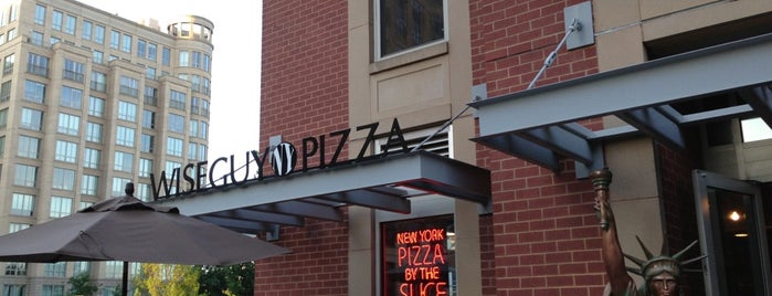 Wiseguy NY Pizza is one of สถานที่ที่ Paul Travis ถูกใจ.