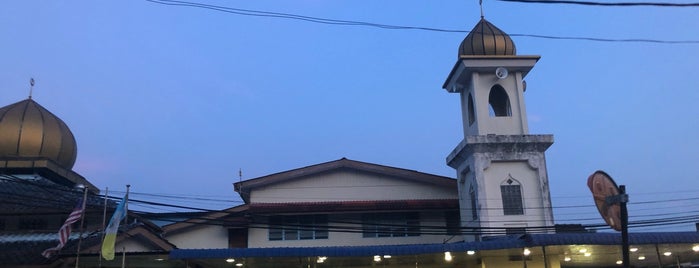 Masjid Bayan Lepas is one of Masjid & Surau,MY #6.