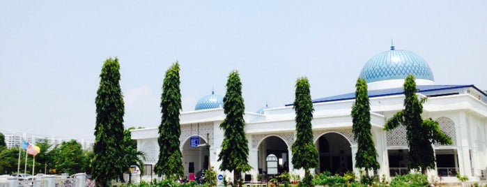 Masjid Jamek Sg Gelugor is one of Masjid.