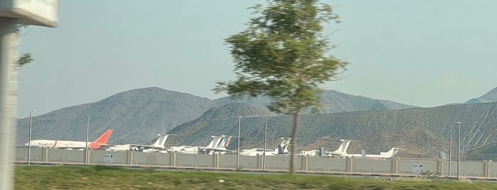 Fujairah International Airport (FJR) is one of Aeroportos.