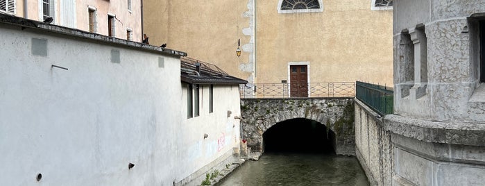 Square de l'Évêché is one of Annecy.