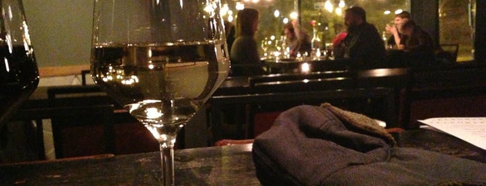 Telegraph Wine Bar is one of Chicago.