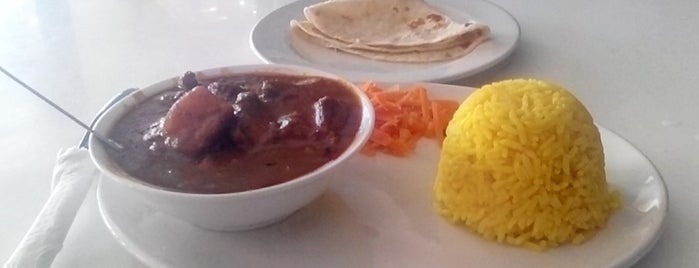 Curry Leaf is one of The Durban Bunny Chow list.