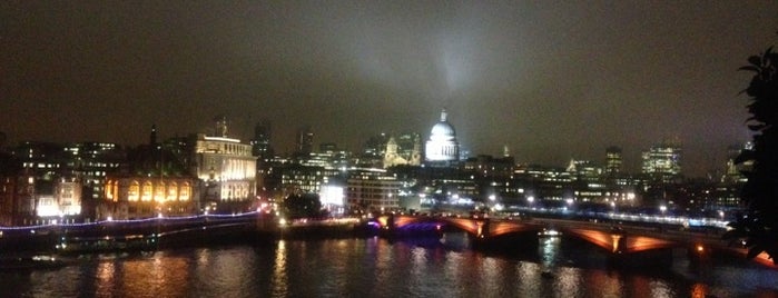 Oxo Tower Bar is one of The Best London Bars With A View.