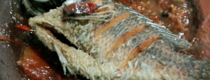 Warung Seafood Sidomulyo is one of :9.