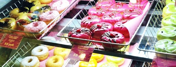 Dunkin' Donuts is one of Tempat yang Disukai P.O.Box: MOSCOW.