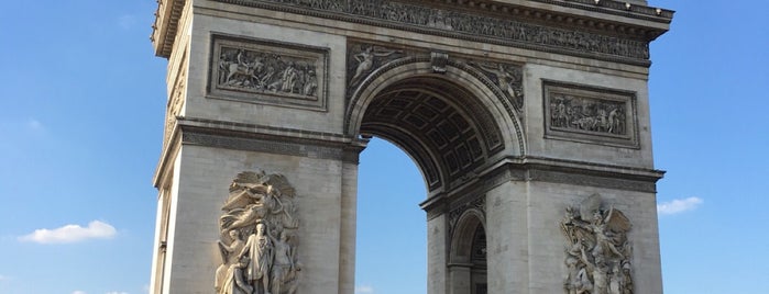 Arco di Trionfo is one of Posti che sono piaciuti a Özlem.