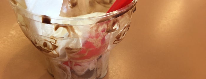 Dairy Queen is one of The 15 Best Places for Garnishes in San Antonio.
