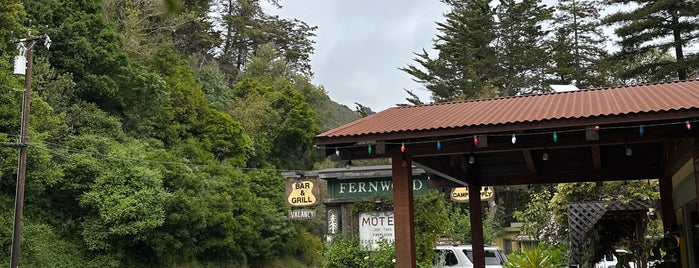 Fernwood Resort is one of Paranormal Places.