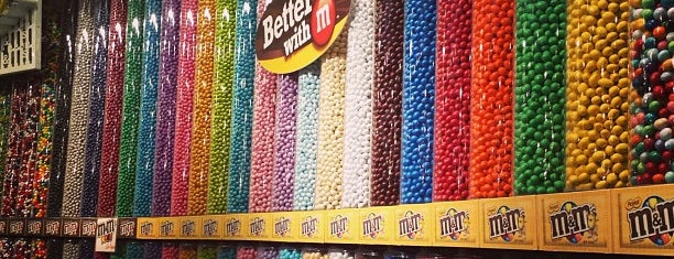 M&M's World is one of Must See Las Vegas.