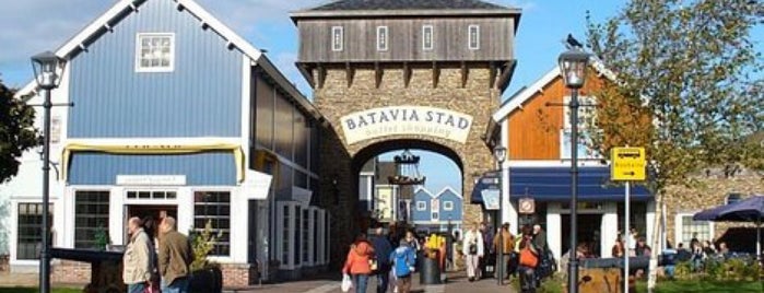 Batavia Stad Fashion Outlet is one of Lelystad-Flevoland 2021.