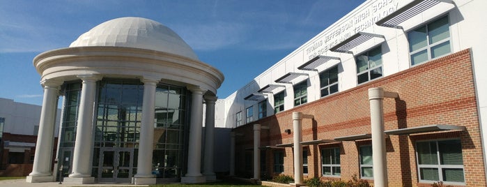 Thomas Jefferson High School for Science and Technology is one of Lugares guardados de Dion.
