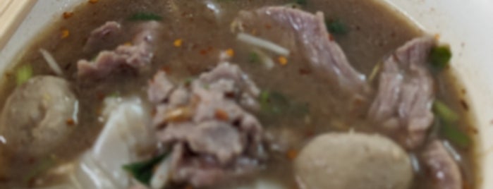 ก๋วยเตี๋ยวเนื้อตุ๋น อาเหลียง is one of Beef Noodles.bkk.